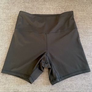 KGMTL x ARDENE biker shorts